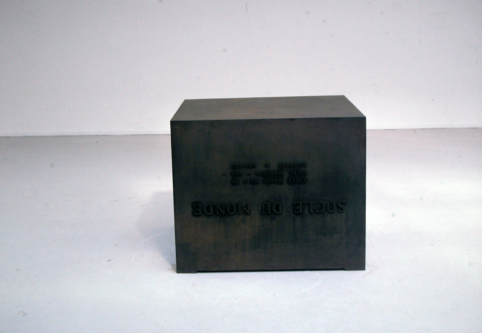 0100 Piero Monzoni 1933-1963 Socle du monde 1961