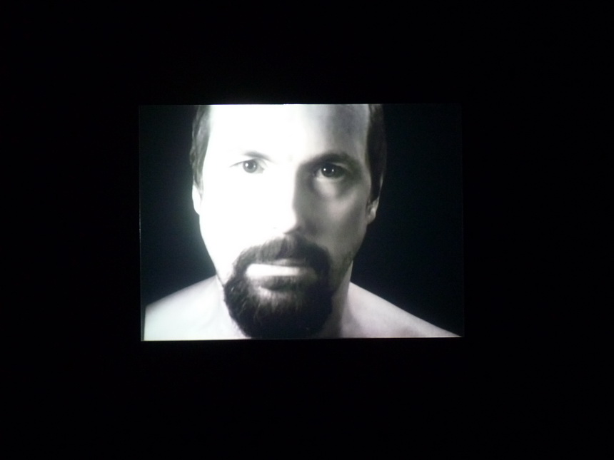 012 Bill Viola nine attempts to achieve immortality -neuf tentatives pour atteindre 1996 limmortalite 18 mi13sec performeur Bill Viola