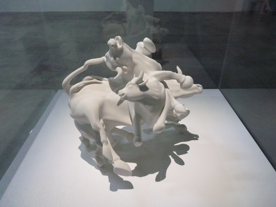 052 Antonio Vega Macotela ne1980 l epreuve de l etranger 2014 ceramique video et sculpture