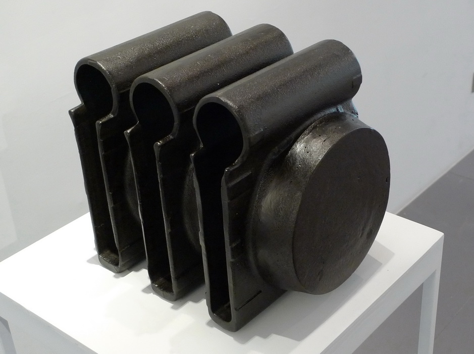 004-2 至少 31x25x23cm 2009
