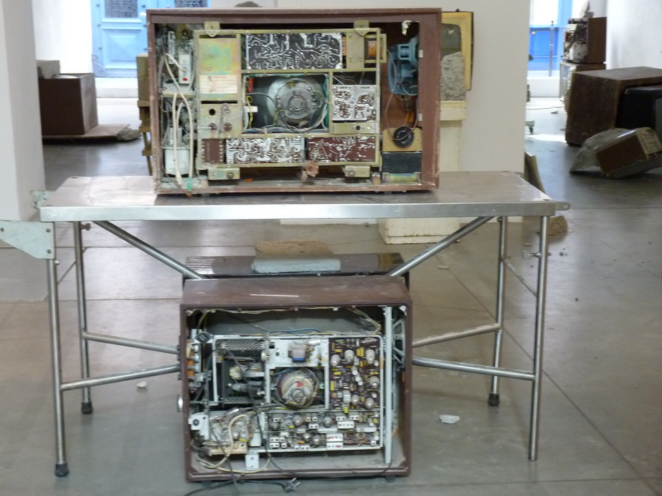 036 -2 Wolf Vostell -endogen Depression 1980 installation