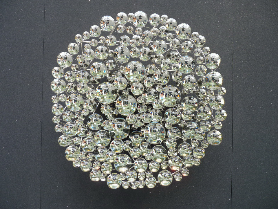 012 Olafur Elisasson dew viwer 138x56.5cm 2014 212 partially silvred crystal spheres