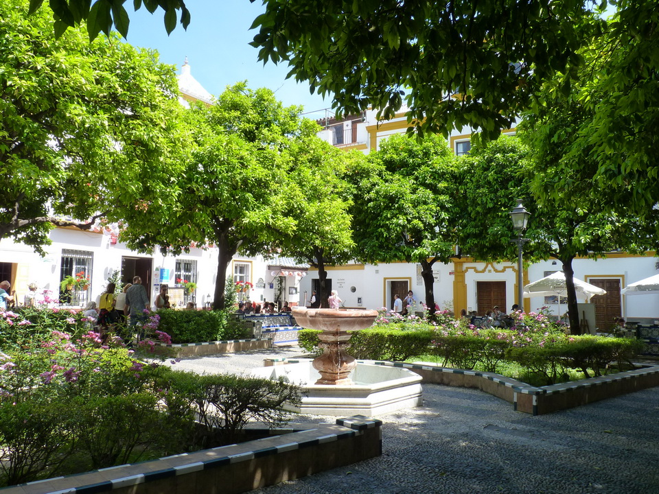 P1390832