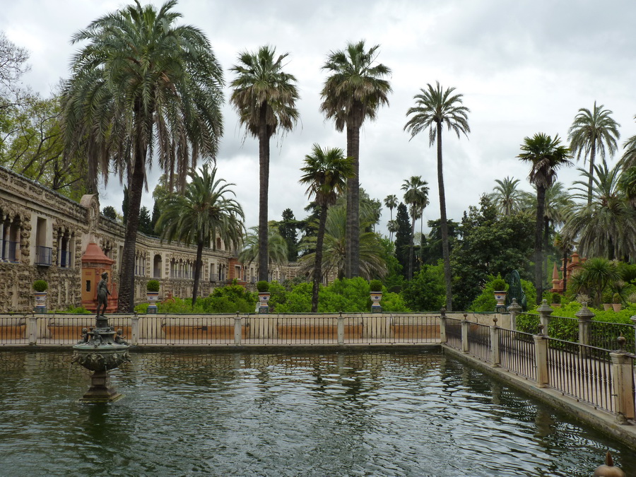 P1390301 Jardins del Alcazar Seville