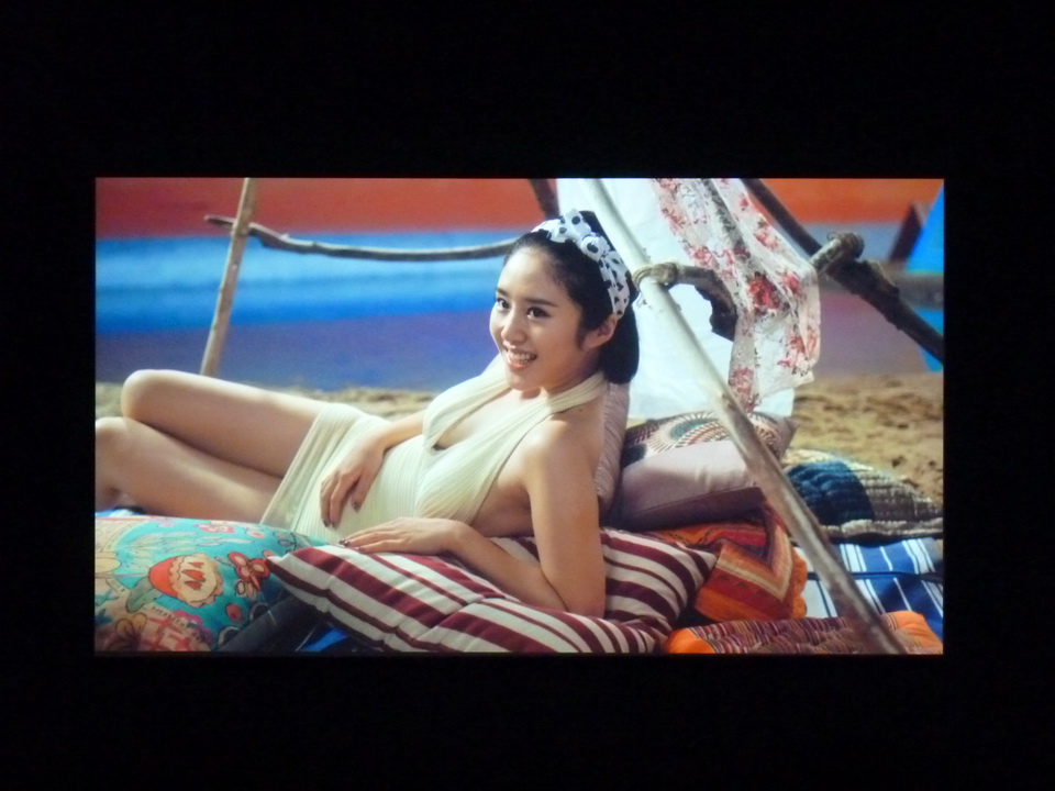 032 Yang Fudong the coloured SKY-new women II video installation 2014