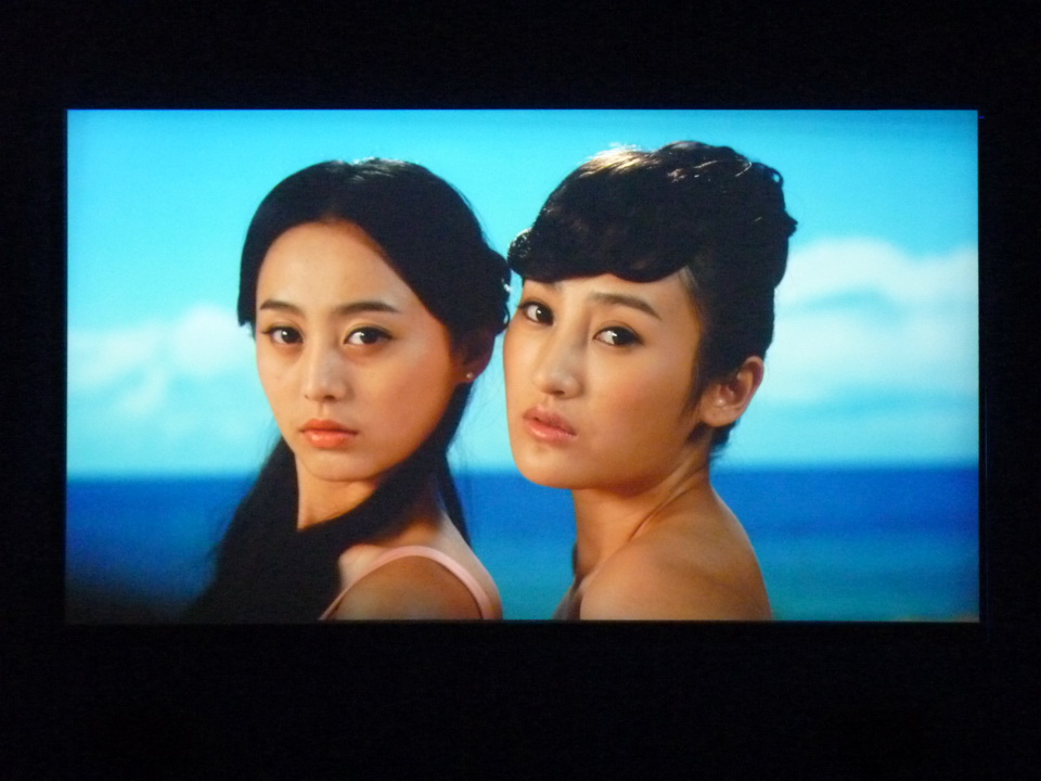 024 Yang Fudong the coloured SKY-new women II video installation 2014