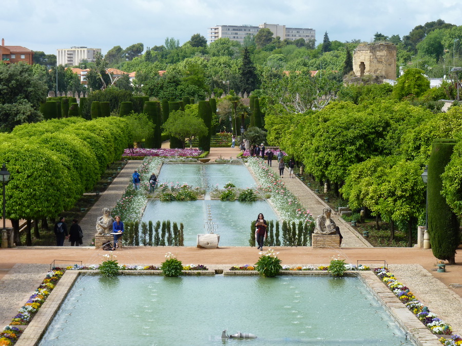 P1390519 Alcazar de Cordoba 2015-04 Jardin de Cordoba