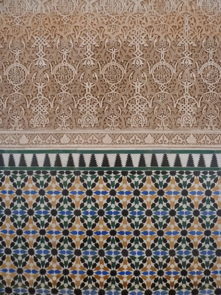 P1390686-8