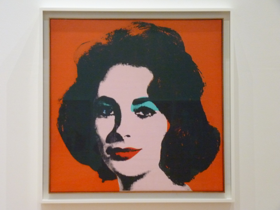 045 Andy Warhol 1928-87 Liz-6 early colord Liz 101.6x101.6cm 1963 encre serigraphique et acrylique sur lin