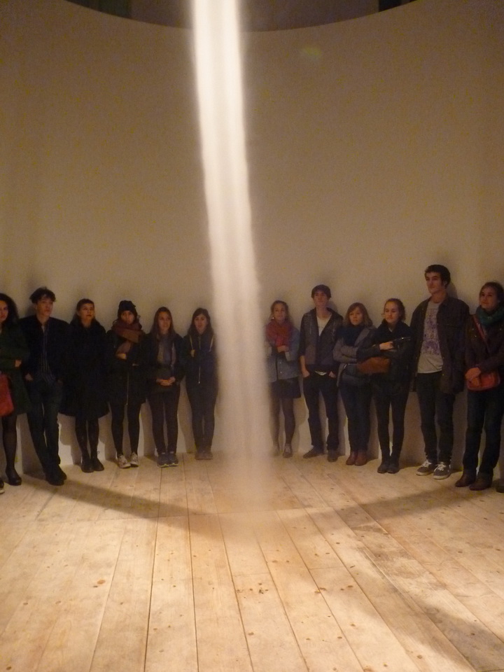 053 Anish Kapoor ascension 2004-2015 installation