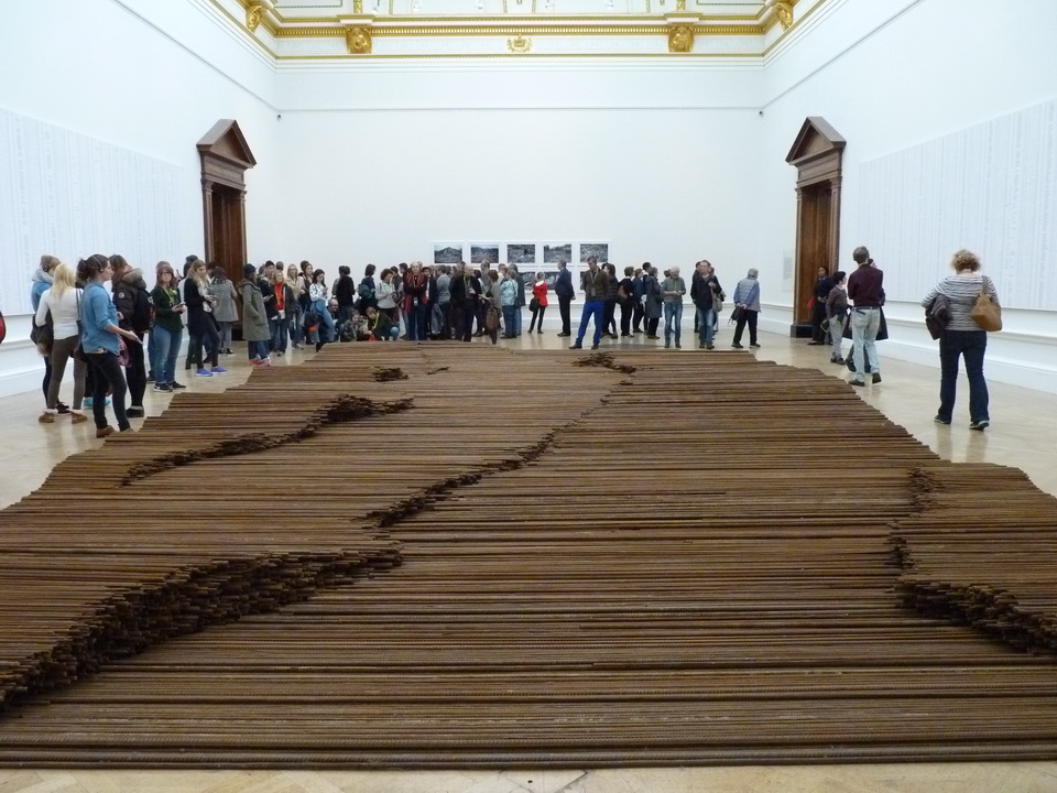 006-2 Ai Weiwei straight 2008-12 steel reinforcing bars