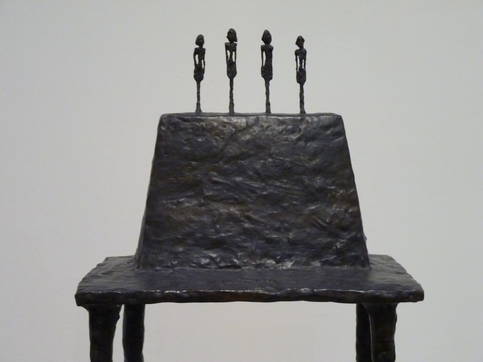 0032 Alberto Giacometti 1901-1966 Four Figurines on a base 1950-1960