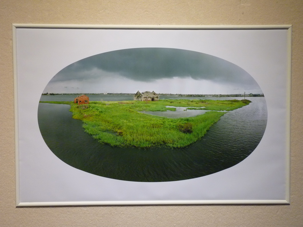 038 楊順發 台灣水沒系列-嘉義東石掌潭村 76x126cm  雷射輸出彩色銀鹽相紙 2015