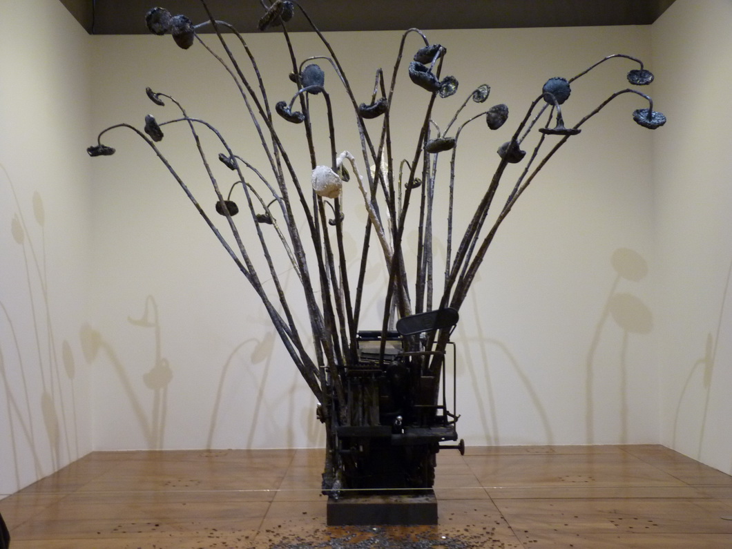 013 Anselm Kiefer la lettre perdue 2012 metal resine accylique shellac et platre