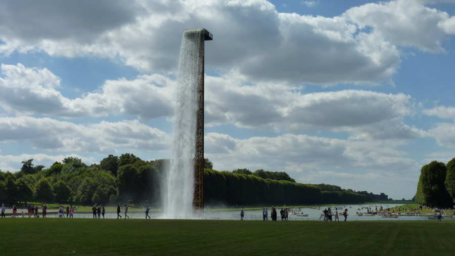 005-olafur-eliasson-b1967-waterfall-2016-installation