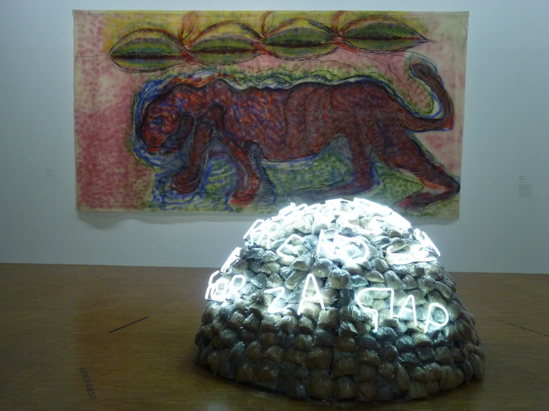 p1520662-6-mario-merz-1925-2003-tigre-1981-acrylique-pulverisee-huile-sur-toile-de-coton