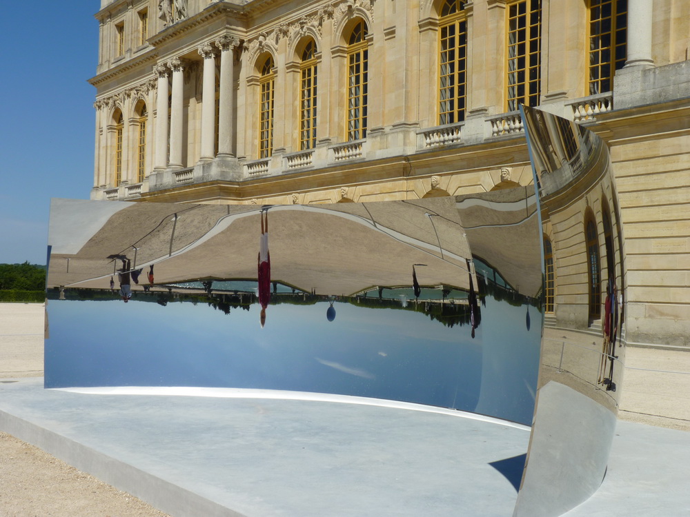 0021 Anish Kapoor c-curve 2007