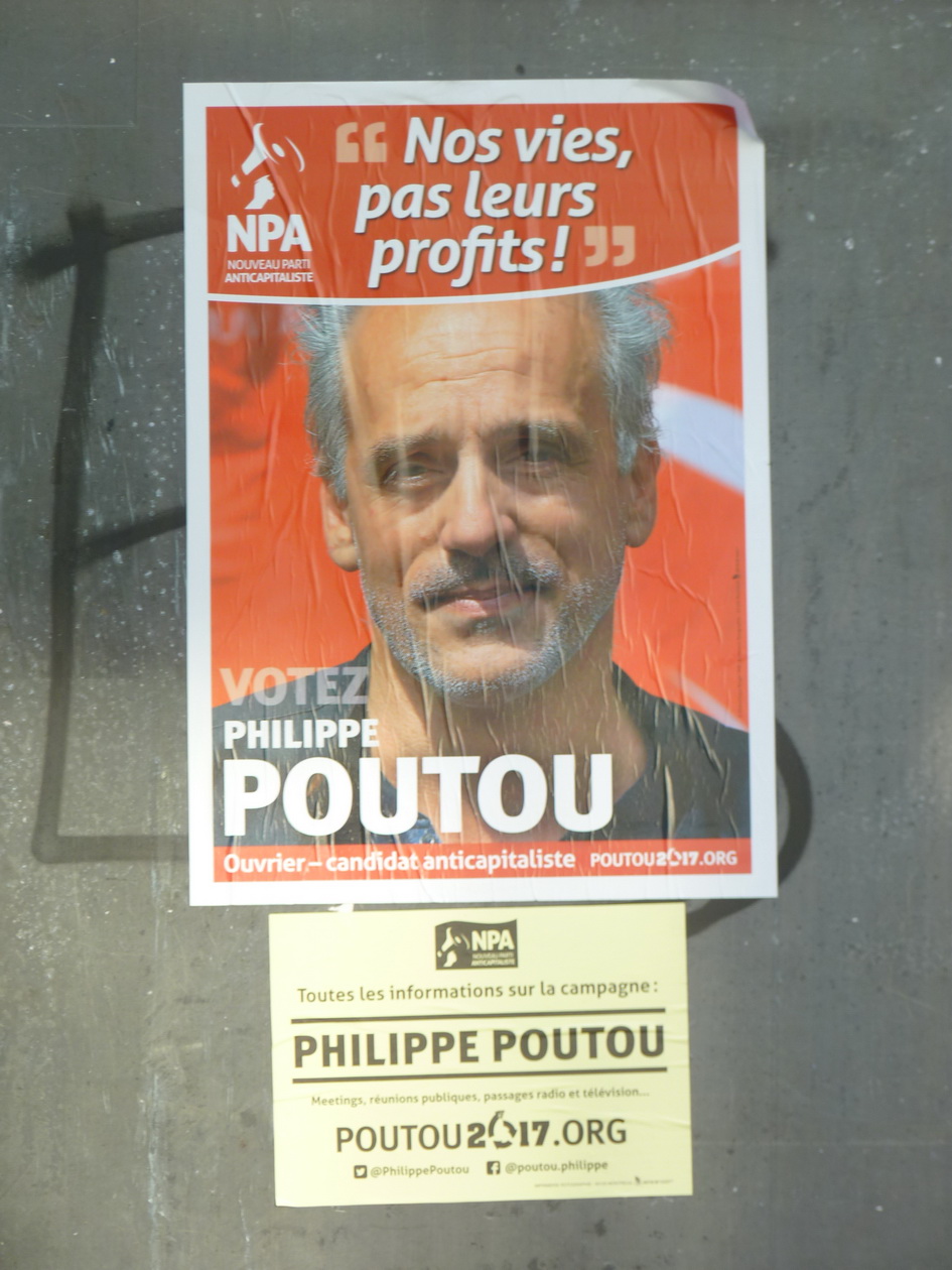 P1620245