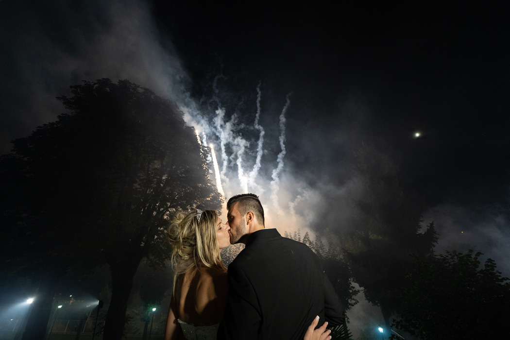 Fuochi dartificio per matrimonio