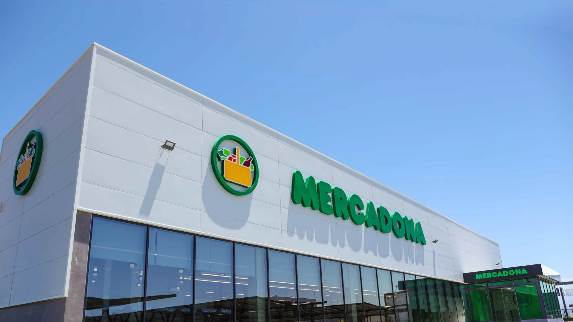 Mercadona inaugura novos supermercados em Lisboa com 180 ofertas de emprego