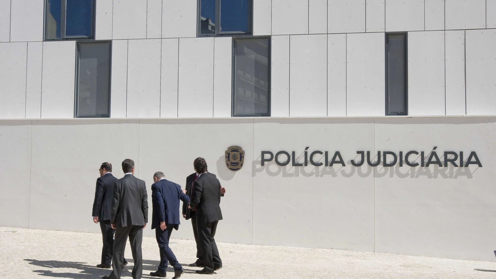 Laboratório ilegal de drogas sintéticas desmantelado na Terceira; um homem detido