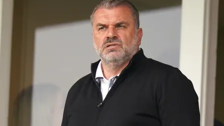 Postecoglou conquista Liga Europa, mas futuro no Tottenham é incerto