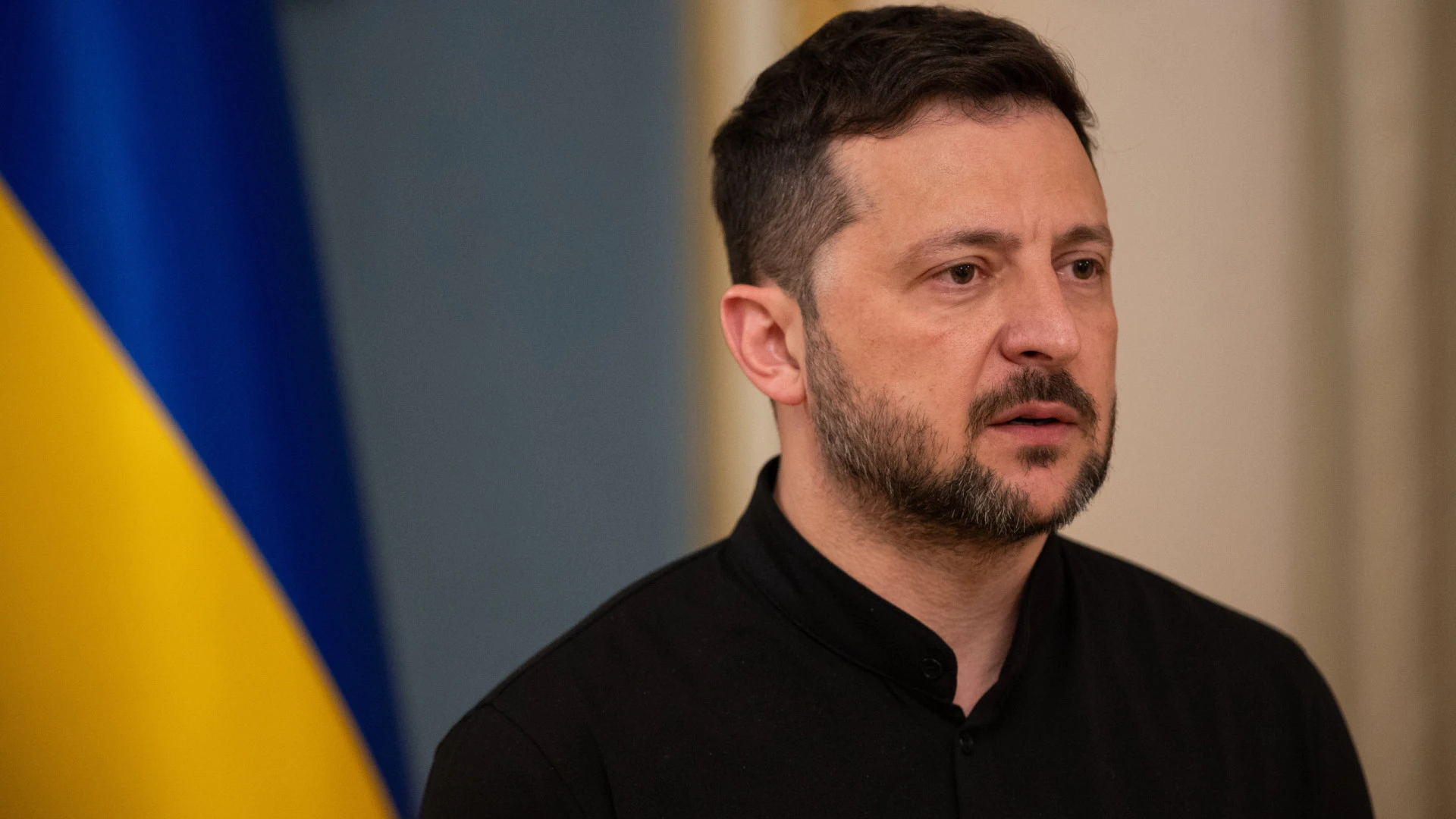 Zelensky intensifica a luta contra a Rússia com novas sanções