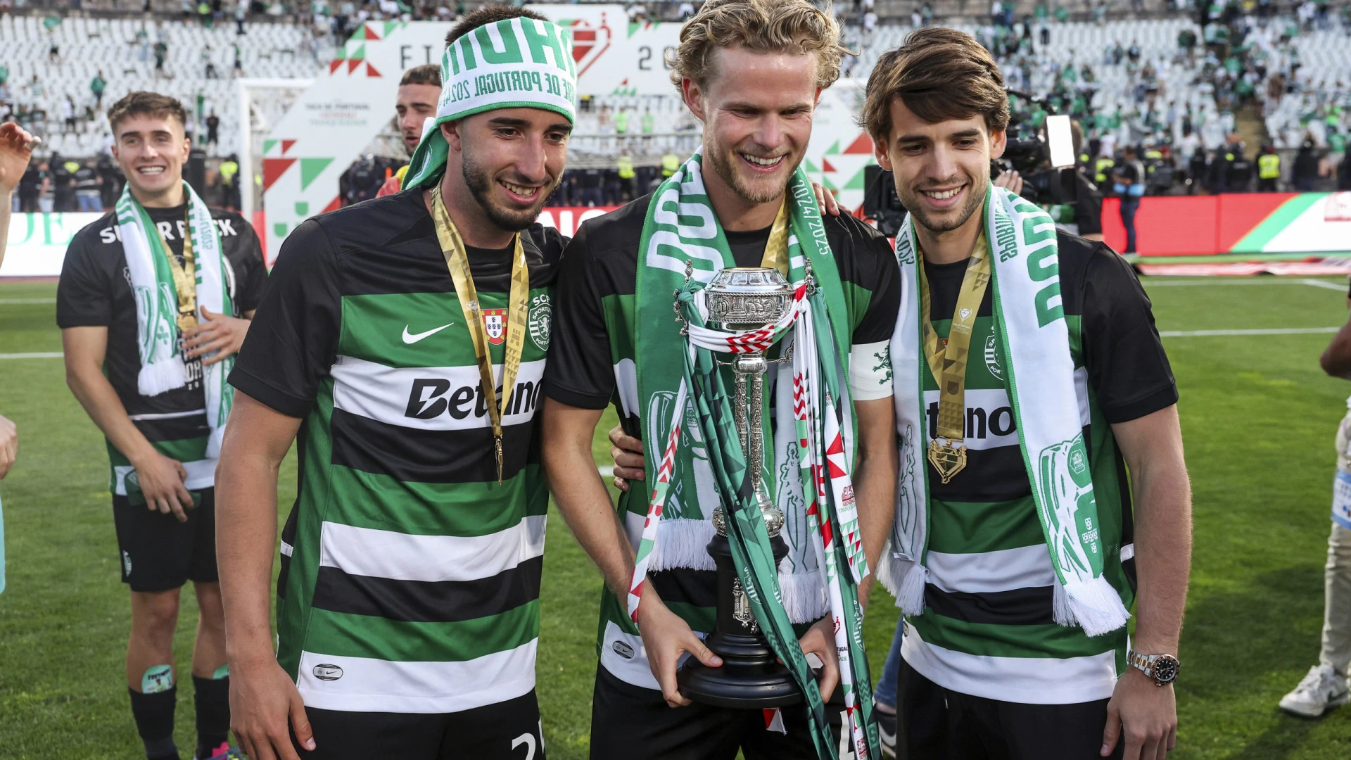 Sporting conquista a Taça de Portugal e celebra a sua primeira dobradinha em 23 anos