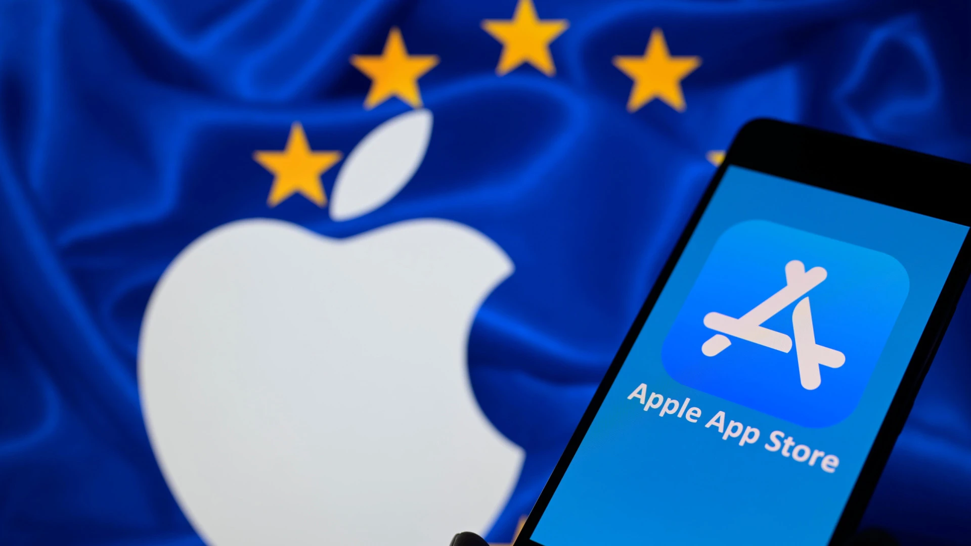 Comissão Europeia dá prazo à Apple para ajustar App Store